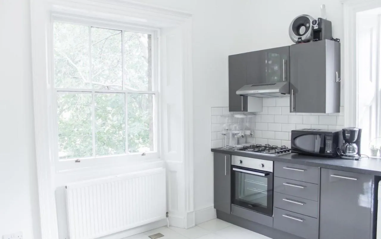 Mansion House With Spacious Apartments Close To Excel London And Canarywharf Aparthotel