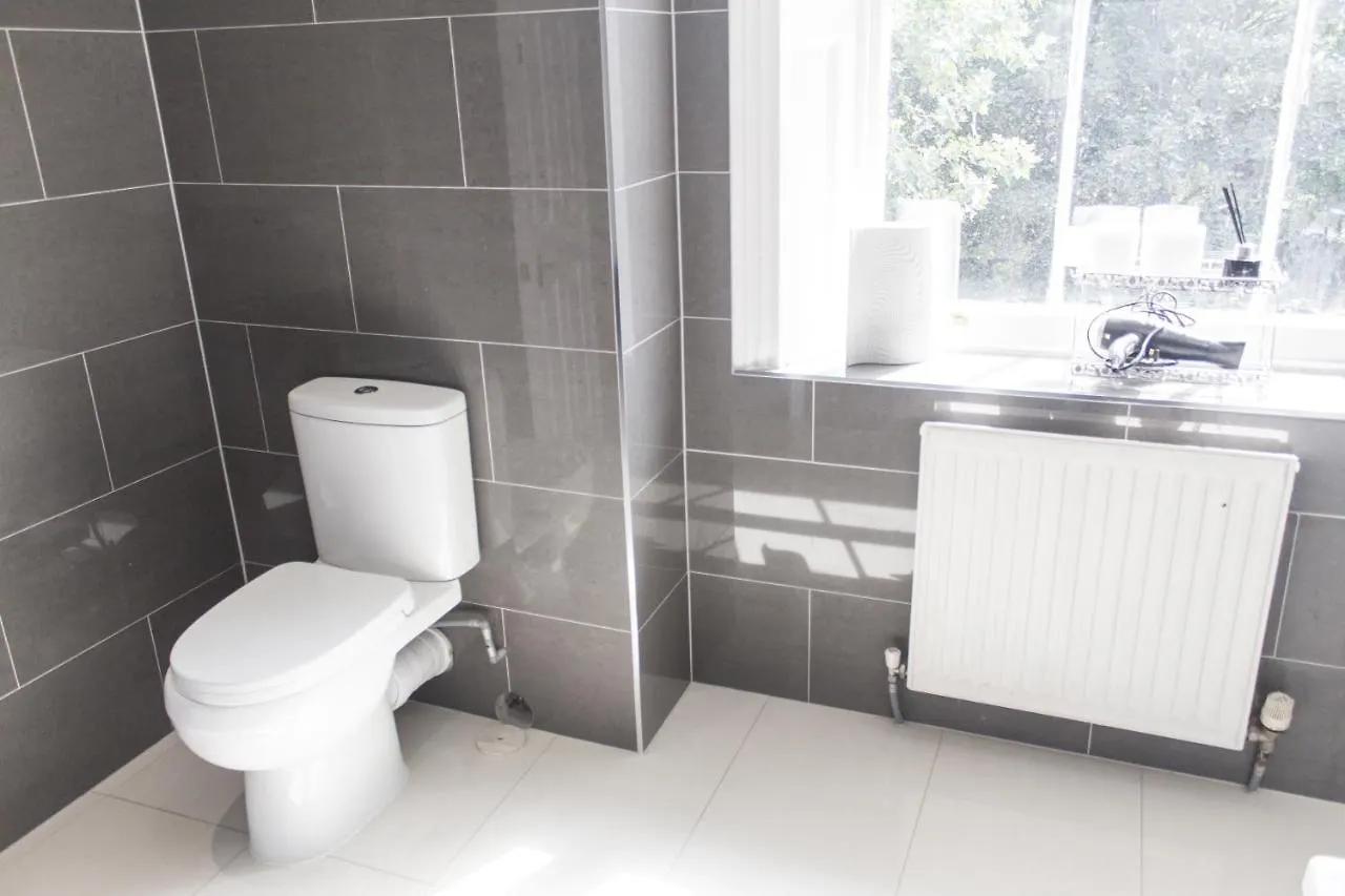 Mansion House With Spacious Apartments Close To Excel London And Canarywharf United Kingdom