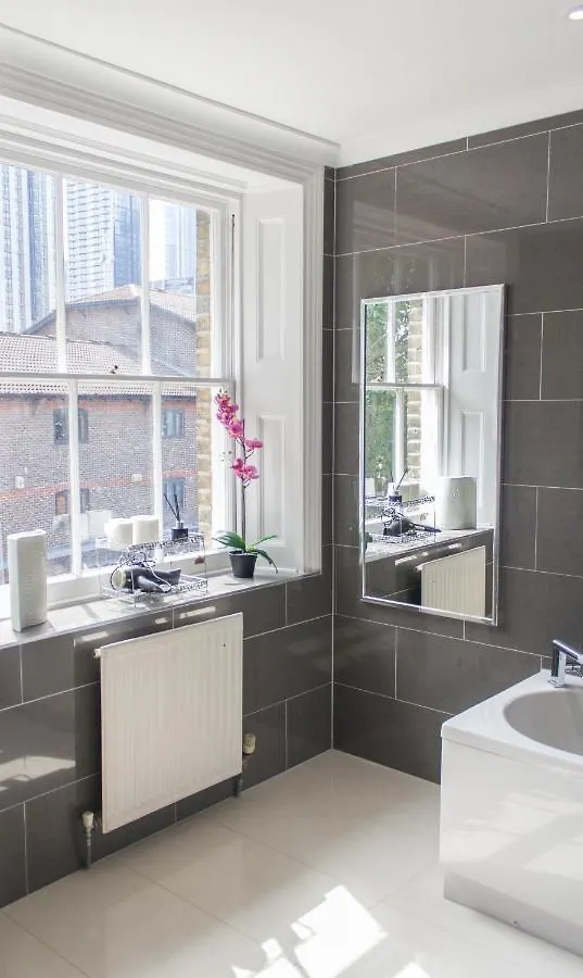 Aparthotel Mansion House With Spacious Apartments Close To Excel London And Canarywharf