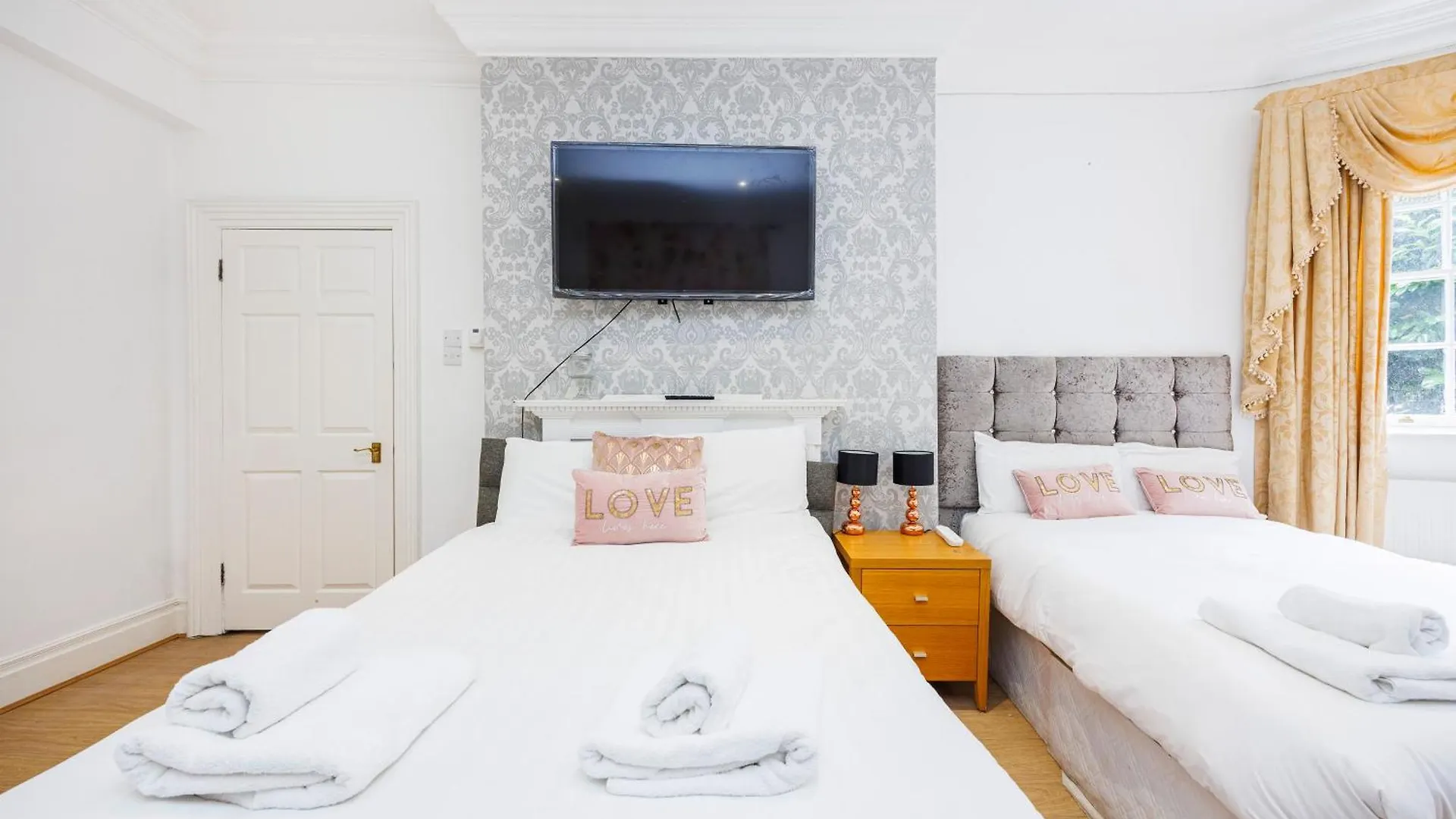 Aparthotel Mansion House With Spacious Apartments Close To Excel London And Canarywharf